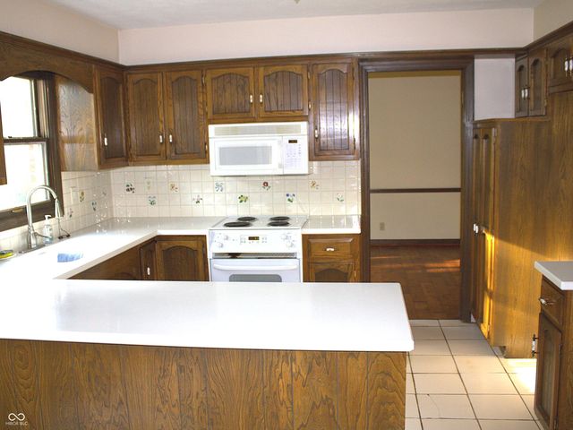 209 Sweet Gum Court, Noblesville, IN 46062