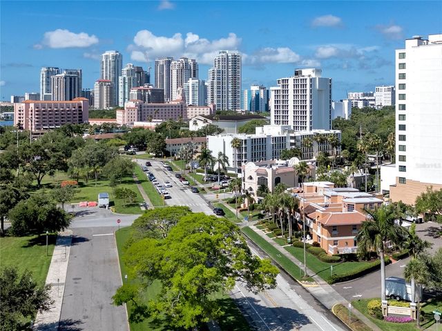 920 NORTH SHORE DRIVE NE, St Petersburg, FL 33701