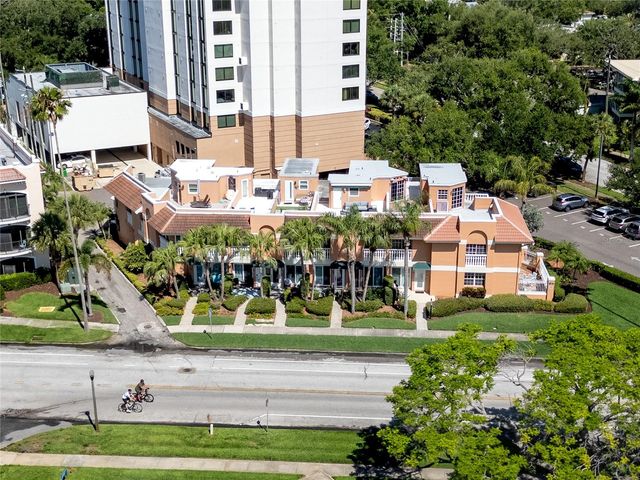 920 NORTH SHORE DRIVE NE, St Petersburg, FL 33701