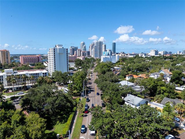 920 NORTH SHORE DRIVE NE, St Petersburg, FL 33701