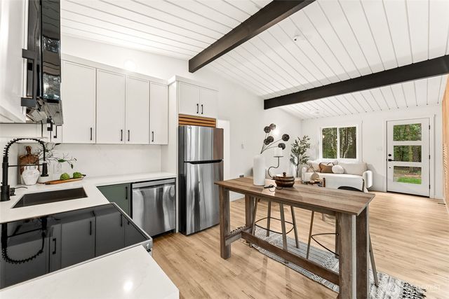 6198 SE Clover Valley Road, Port Orchard, WA 98367