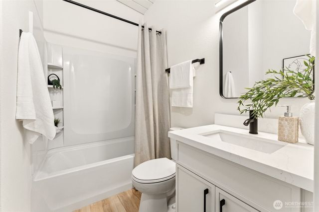 6198 SE Clover Valley Road, Port Orchard, WA 98367