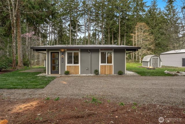 6198 SE Clover Valley Road, Port Orchard, WA 98367