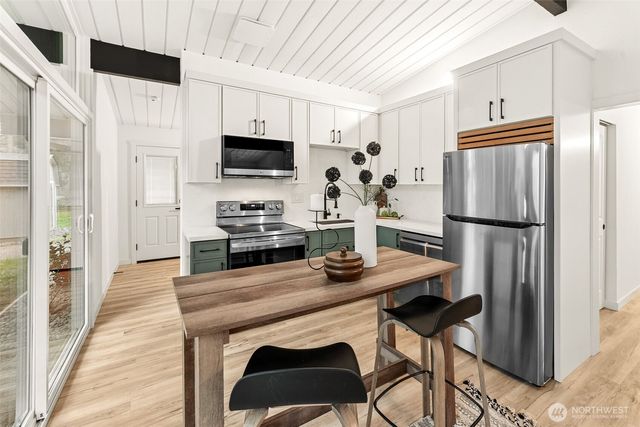 6198 SE Clover Valley Road, Port Orchard, WA 98367