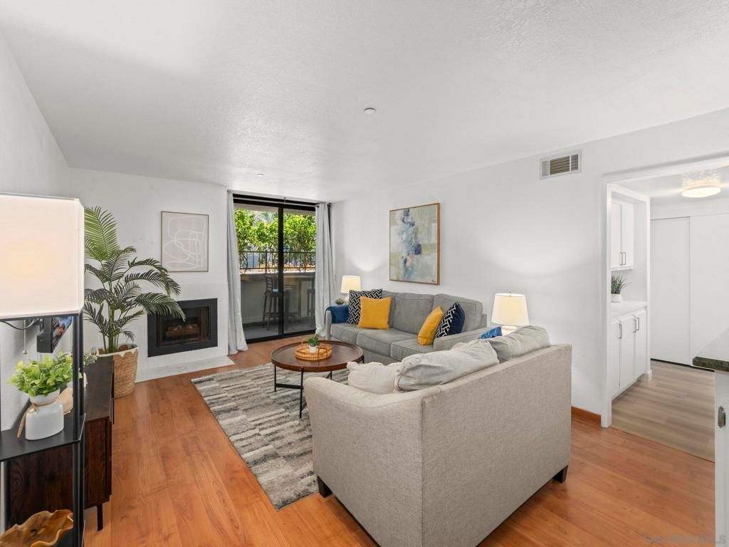 850 State 117, San Diego, CA 92101 — exterior