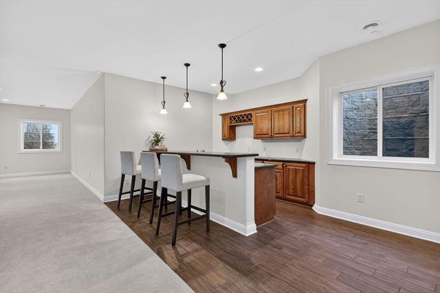 10685 Wood Crest DRIVE, Mequon, WI 53092