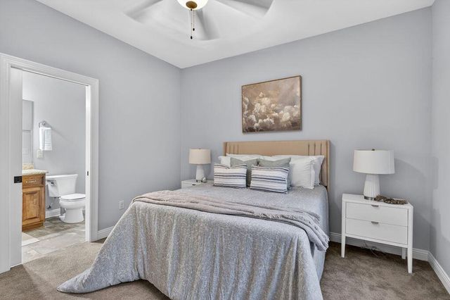 10685 Wood Crest DRIVE, Mequon, WI 53092