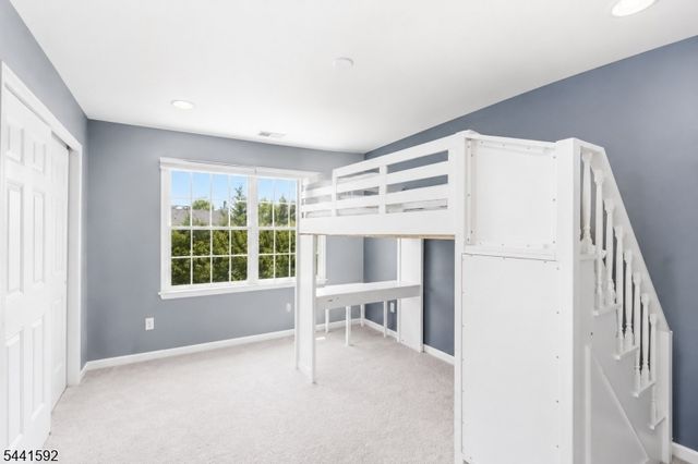 17 Kimble Ct, Hillsborough Twp., NJ 08844
