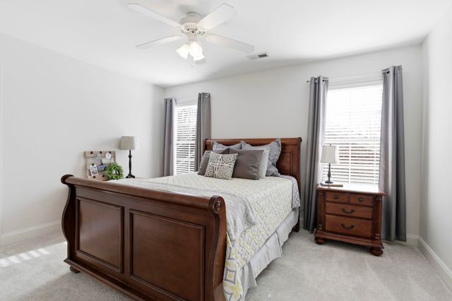 652 Mount Vernon Ln, Duncan, SC 29334