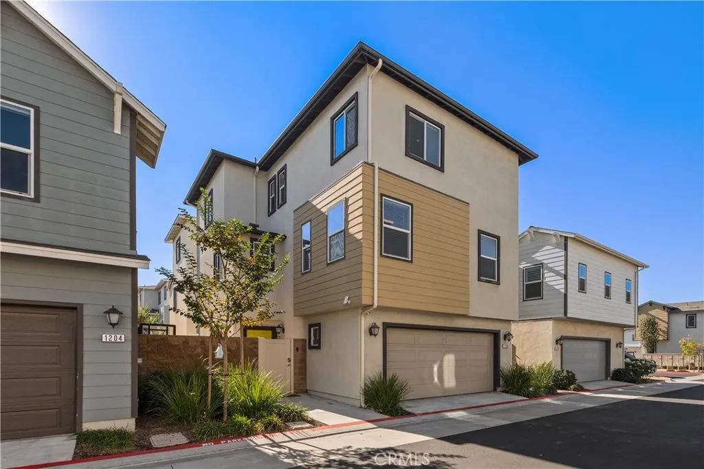 1208 Dock, Harbor City, CA 90710
