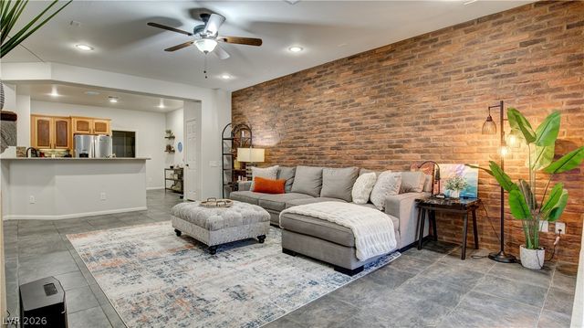 11284 Emerald Pine Lane, Las Vegas, NV 89138