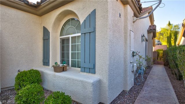 11284 Emerald Pine Lane, Las Vegas, NV 89138