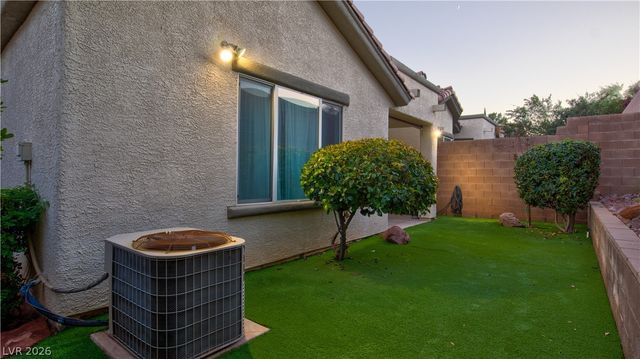 11284 Emerald Pine Lane, Las Vegas, NV 89138
