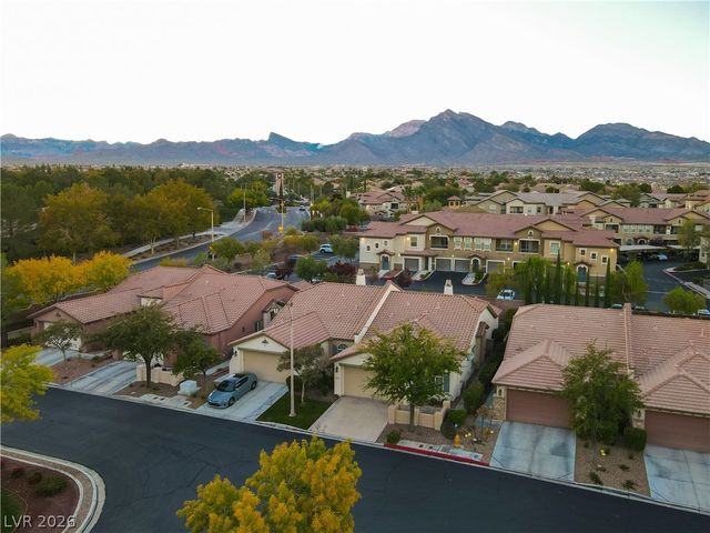 11284 Emerald Pine Lane, Las Vegas, NV 89138