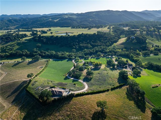 5250 , 5260 Vineyard, Paso Robles, CA 93446