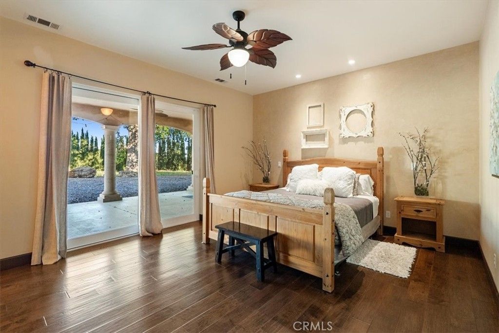 Image 19 of property listing at 5250 , 5260 Vineyard, Paso Robles, CA 93446