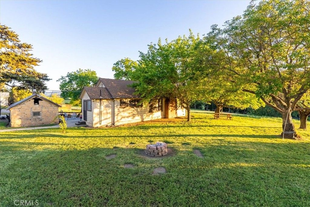 Image 61 of property listing at 5250 , 5260 Vineyard, Paso Robles, CA 93446