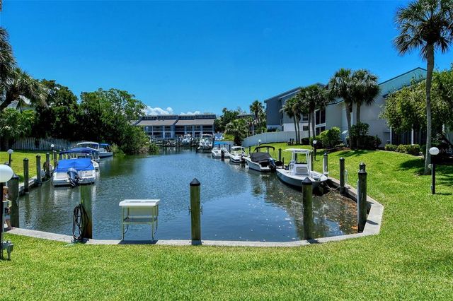 5641 MIDNIGHT PASS ROAD 904, Sarasota, FL 34242