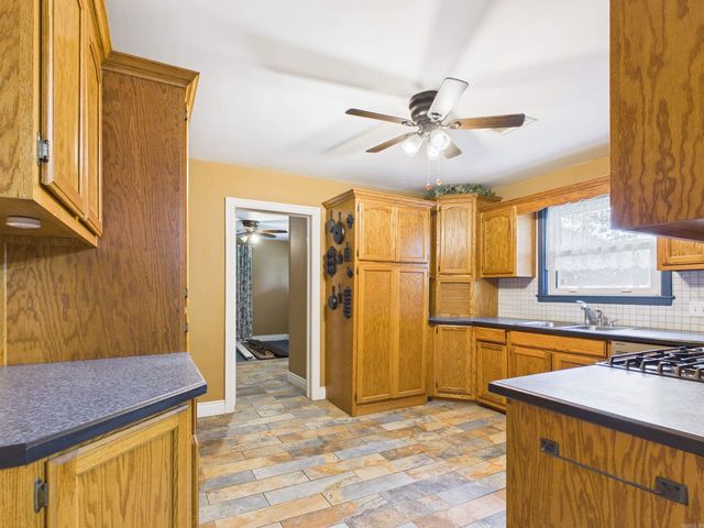 803 Springfield Street, Berryville, AR 72616