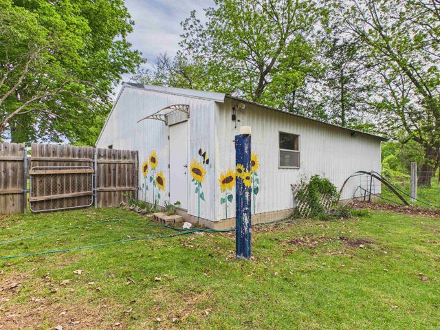803 Springfield Street, Berryville, AR 72616
