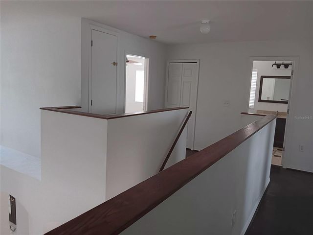18178 SANDY POINTE DRIVE, Tampa, FL 33647