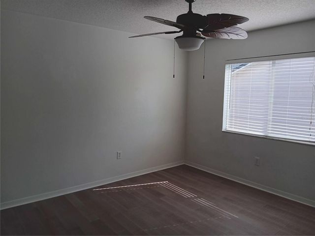 18178 SANDY POINTE DRIVE, Tampa, FL 33647