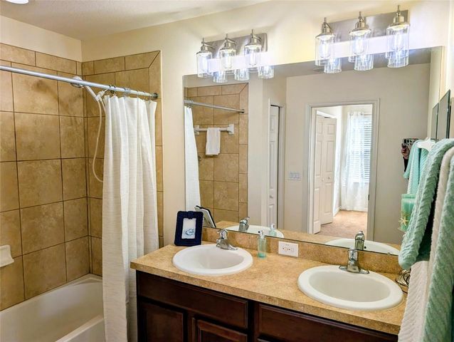 6628 HOLLY HEATH DRIVE, Riverview, FL 33578