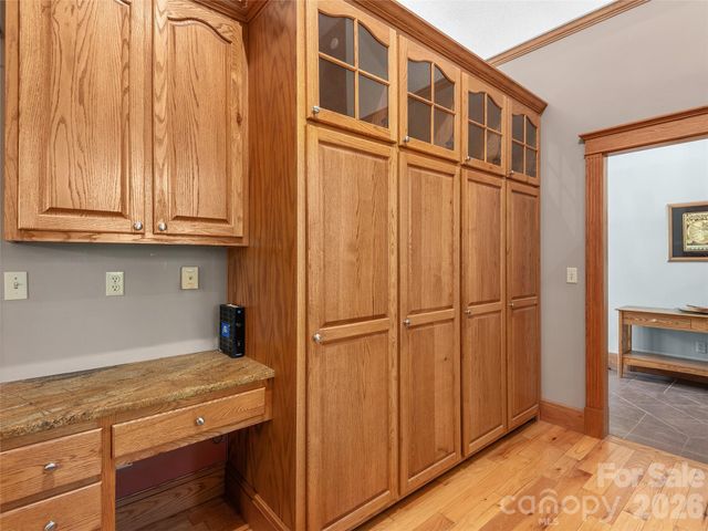40 Deer Ridge Road, Mills River, NC 28759