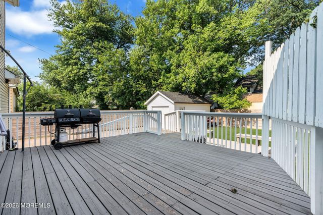27 Sunset Street, Keansburg, NJ 07734