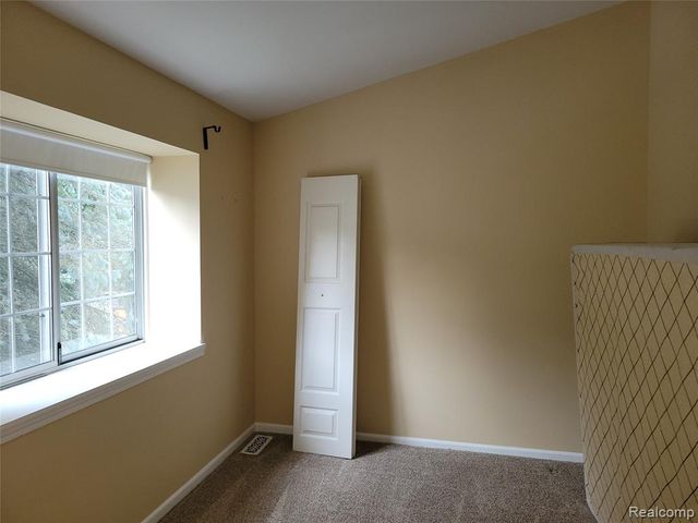 2672 Packard Street, Ann Arbor, MI 48104