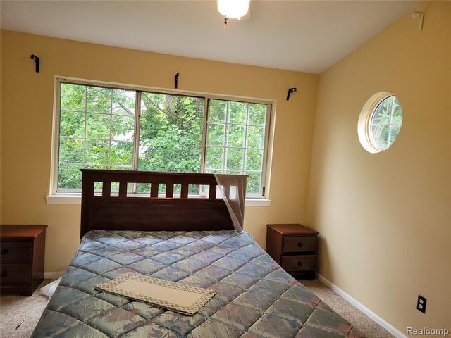 2672 Packard Street, Ann Arbor, MI 48104