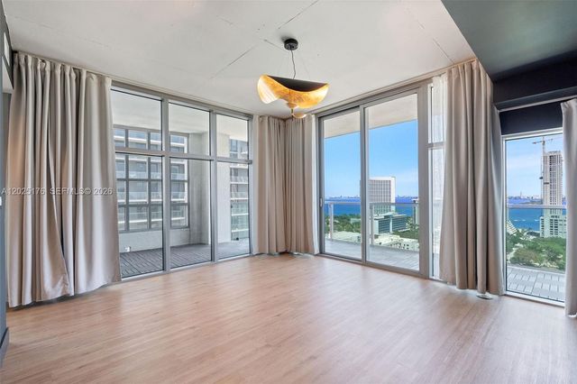 3301 NE 1st Ave H2215, Miami, FL 33137