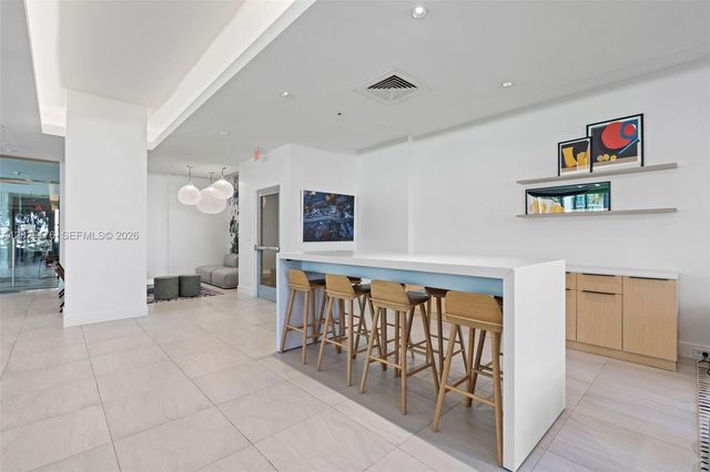3301 NE 1st Ave H2215, Miami, FL 33137