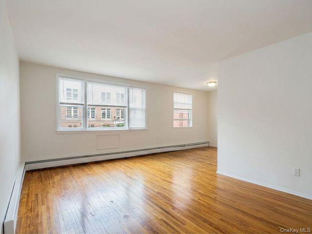 89-11 32nd Avenue, East Elmhurst, NY 11369