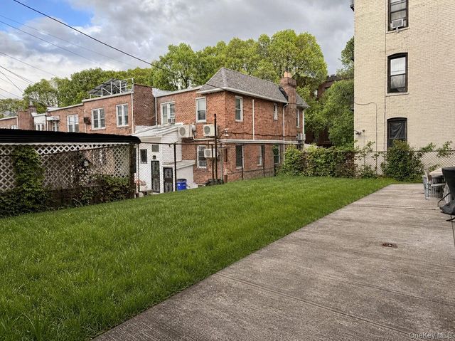 89-11 32nd Avenue, East Elmhurst, NY 11369