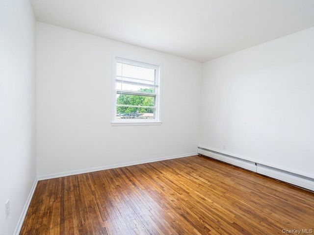 89-11 32nd Avenue, East Elmhurst, NY 11369