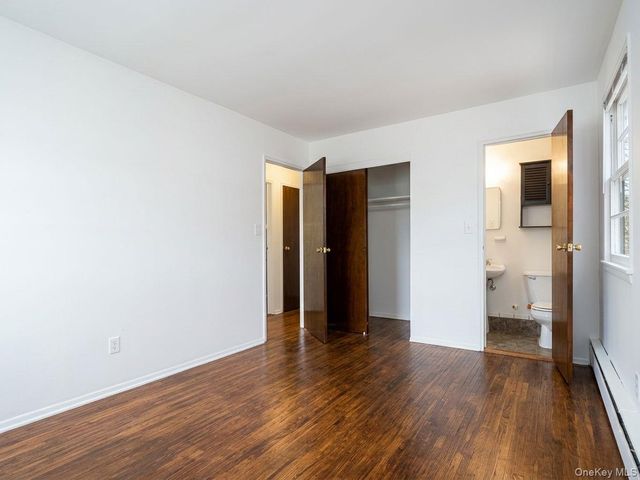 89-11 32nd Avenue, East Elmhurst, NY 11369