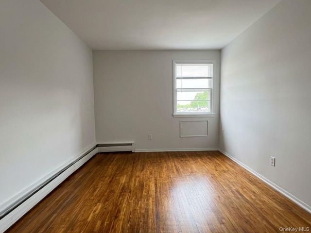 89-11 32nd Avenue, East Elmhurst, NY 11369