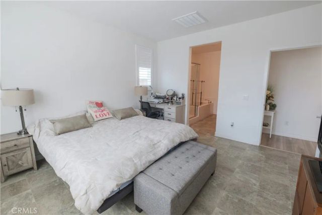 4953 Boston Ivy St, Fontana, CA 92336