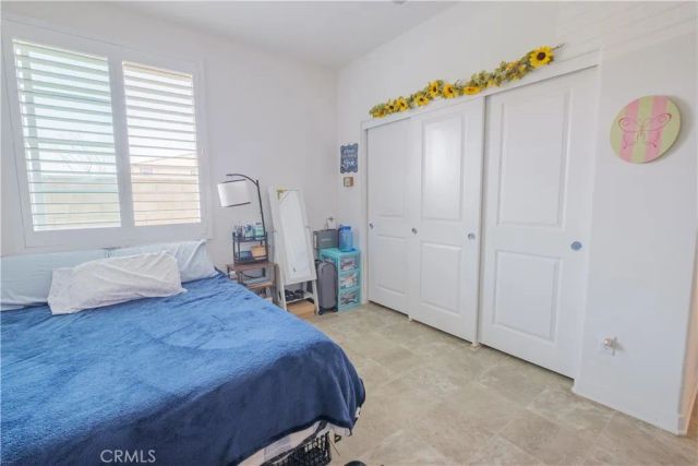 4953 Boston Ivy St, Fontana, CA 92336