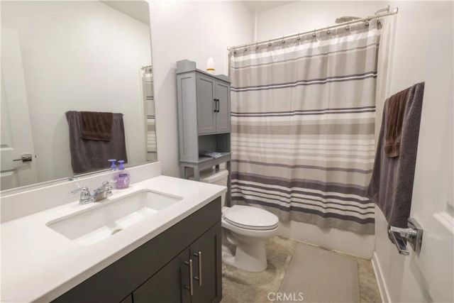 4953 Boston Ivy St, Fontana, CA 92336