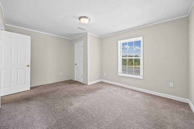 195 Moda Road, Blacksburg, SC 29702