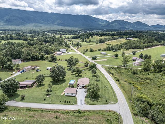 1145 Ricker Road, Greeneville, TN 37743