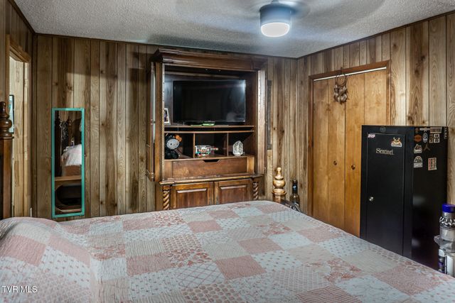 1145 Ricker Road, Greeneville, TN 37743