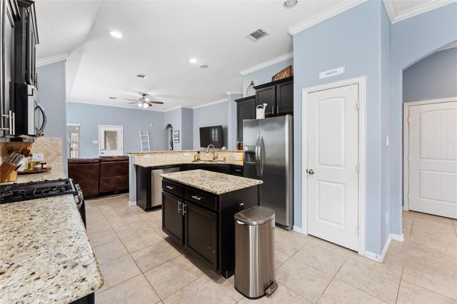 6811 Ashland Terrace Lane, Richmond, TX 77469