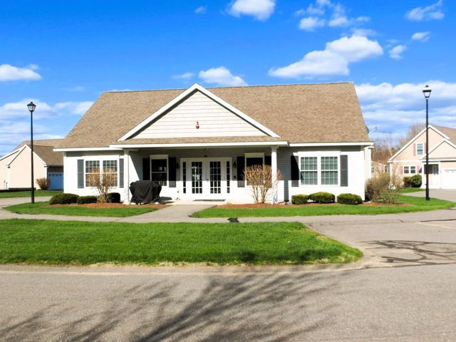 49 Jamesway Drive, Litchfield, NH 03051