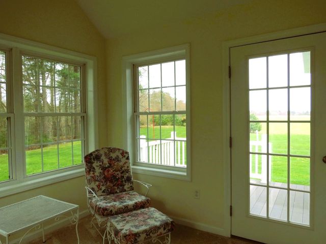 49 Jamesway Drive, Litchfield, NH 03051