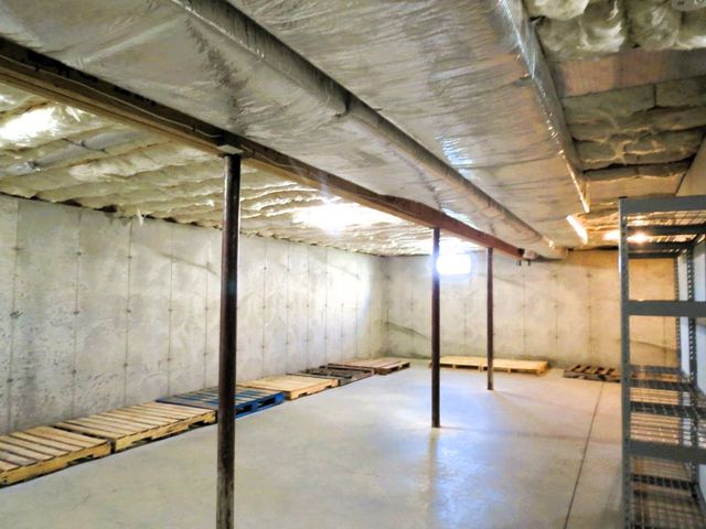 49 Jamesway Drive, Litchfield, NH 03051