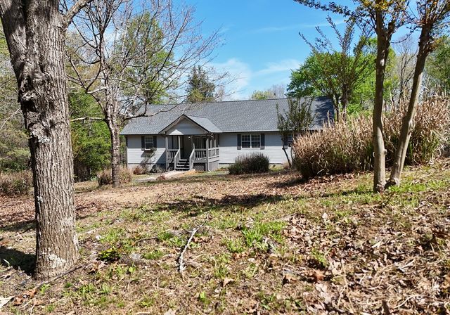 1171 Garrett Circle, Blairsville, GA 30512