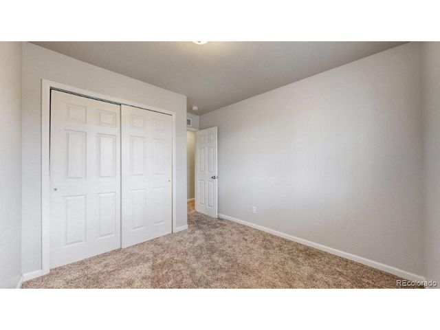 2671 Sable Blvd, Aurora, CO 80011